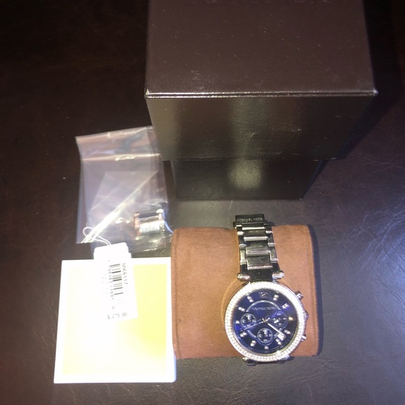 Michael Kors watch - Picture 2 of 9